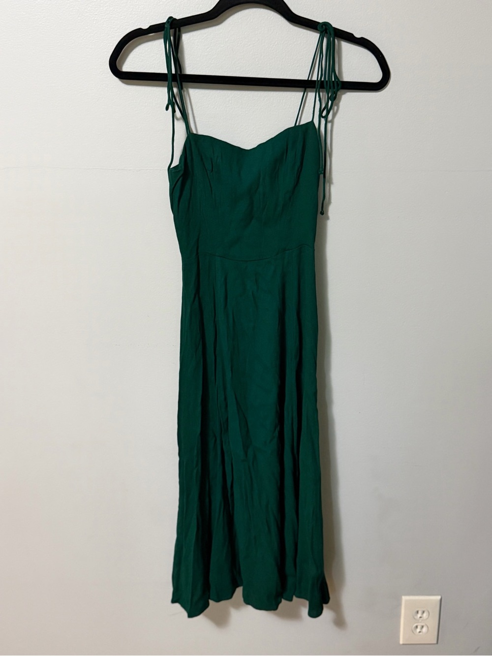 Reformation Size 2P Emerald Green Midi Dress Tie Strap Sweetheart Smocked Back